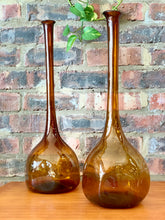 Load image into Gallery viewer, Mid-Century Amber Vase