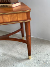 Load image into Gallery viewer, Vintage Coffee Table