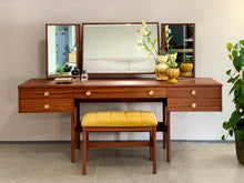 Load image into Gallery viewer, DS Vorster Dresser & Stool