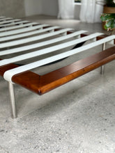 Load image into Gallery viewer, Barcelona Style Daybed
