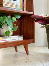 Load image into Gallery viewer, Retro Bookshelf