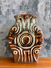 Load image into Gallery viewer, Mid-Century Pottery Vase