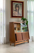 Load image into Gallery viewer, Mid-Century G-Plan Cabinet