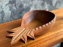 Load image into Gallery viewer, Vintage Wooden Pineapple Bowl