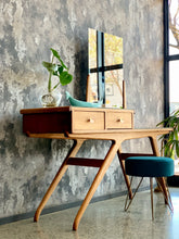Load image into Gallery viewer, Mid-Century Duros Dresser