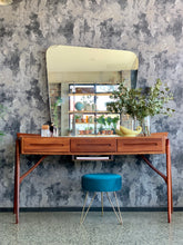 Load image into Gallery viewer, Mid-Century Dressing Table