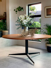 Load image into Gallery viewer, Mid-Century Round DS Vorster Table