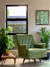 Load image into Gallery viewer, Vintage Swivel Chair