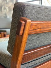 Load image into Gallery viewer, Modular Lounge Suite