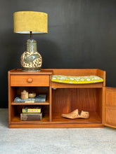Load image into Gallery viewer, 70's Nathan Furniture occasional Table / Seat - UK Made