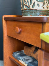 Load image into Gallery viewer, 70's Nathan Furniture occasional Table / Seat - UK Made