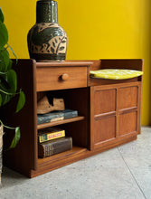 Load image into Gallery viewer, 70's Nathan Furniture occasional Table / Seat - UK Made