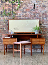 Load image into Gallery viewer, Mid-Century Dressing Table