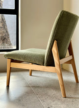 Load image into Gallery viewer, Mid-Century Parker Knoll Occasional Chair