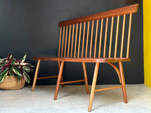 Load image into Gallery viewer, Traditional Shaker Style Spindle Back Bench