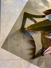 Load image into Gallery viewer, Mid-Century Modern Coffee Table