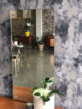 Load image into Gallery viewer, Mid-Century dressing chest