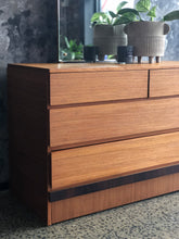 Load image into Gallery viewer, Mid-Century dressing chest