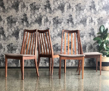 Load image into Gallery viewer, 5-piece G-Plan dining set