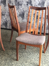 Load image into Gallery viewer, 5-piece G-Plan dining set
