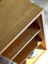 Load image into Gallery viewer, Oak Bookcase / Cabinet