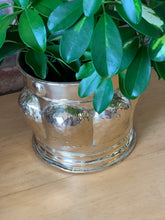 Load image into Gallery viewer, Vintage Brass Pots