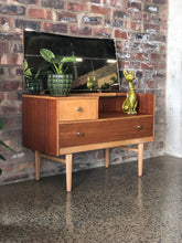 Load image into Gallery viewer, Mid-century dressing table