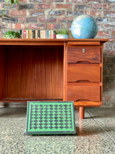Load image into Gallery viewer, Vintage Footrest