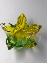 Load image into Gallery viewer, Murano Floral Glass Art