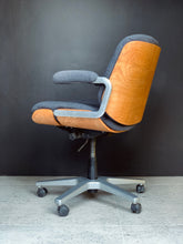 Load image into Gallery viewer, Stoll Giroflex Office Chair