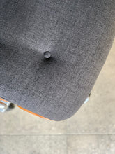 Load image into Gallery viewer, Stoll Giroflex Office Chair