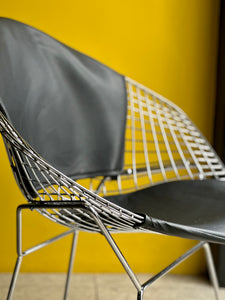 Bertoia Diamond Chair