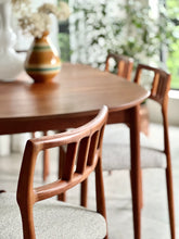 Load image into Gallery viewer, Danish Dining set | Oval Extendable Table &amp; 6 Chairs
