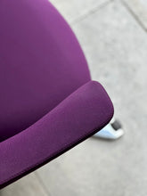 Load image into Gallery viewer, &quot;Steelcase&quot; i2i Swivel Collaborative Chair | Ergonomic Dual Swivel Chair
