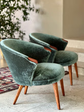 Load image into Gallery viewer, Mid-Century Modern Pair of Refined Lounge Chairs
