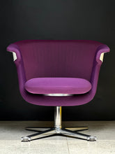 Load image into Gallery viewer, &quot;Steelcase&quot; i2i Swivel Collaborative Chair | Ergonomic Dual Swivel Chair

