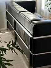 Load image into Gallery viewer, Classic Le Corbusier LC2 / LC3 “Le Cube” 3-Seater Couch - Reproduction

