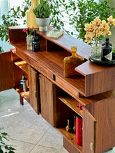 Load image into Gallery viewer, &quot;Kallebach&quot; Kiaat Bar | Counter
