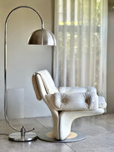 Load image into Gallery viewer, Post-Modern Leather Swivel Chair | Credited to Artifort
