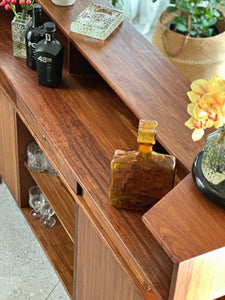 "Kallebach" Kiaat Bar | Counter