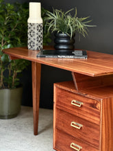 Load image into Gallery viewer, Novocraft Office Desk

