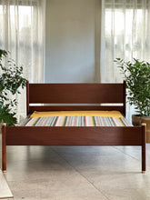 Load image into Gallery viewer, Classic DS Vorster Double Bed with Steel Frame and Footboard
