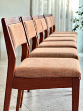 Load image into Gallery viewer, DS Vorster Round Extendable Table &amp; Six Matching Chairs
