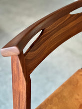 Load image into Gallery viewer, Solid Kiaat Kallenbach Dining Set
