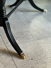 Load image into Gallery viewer, Duncan Phyfe-Style Dining Table
