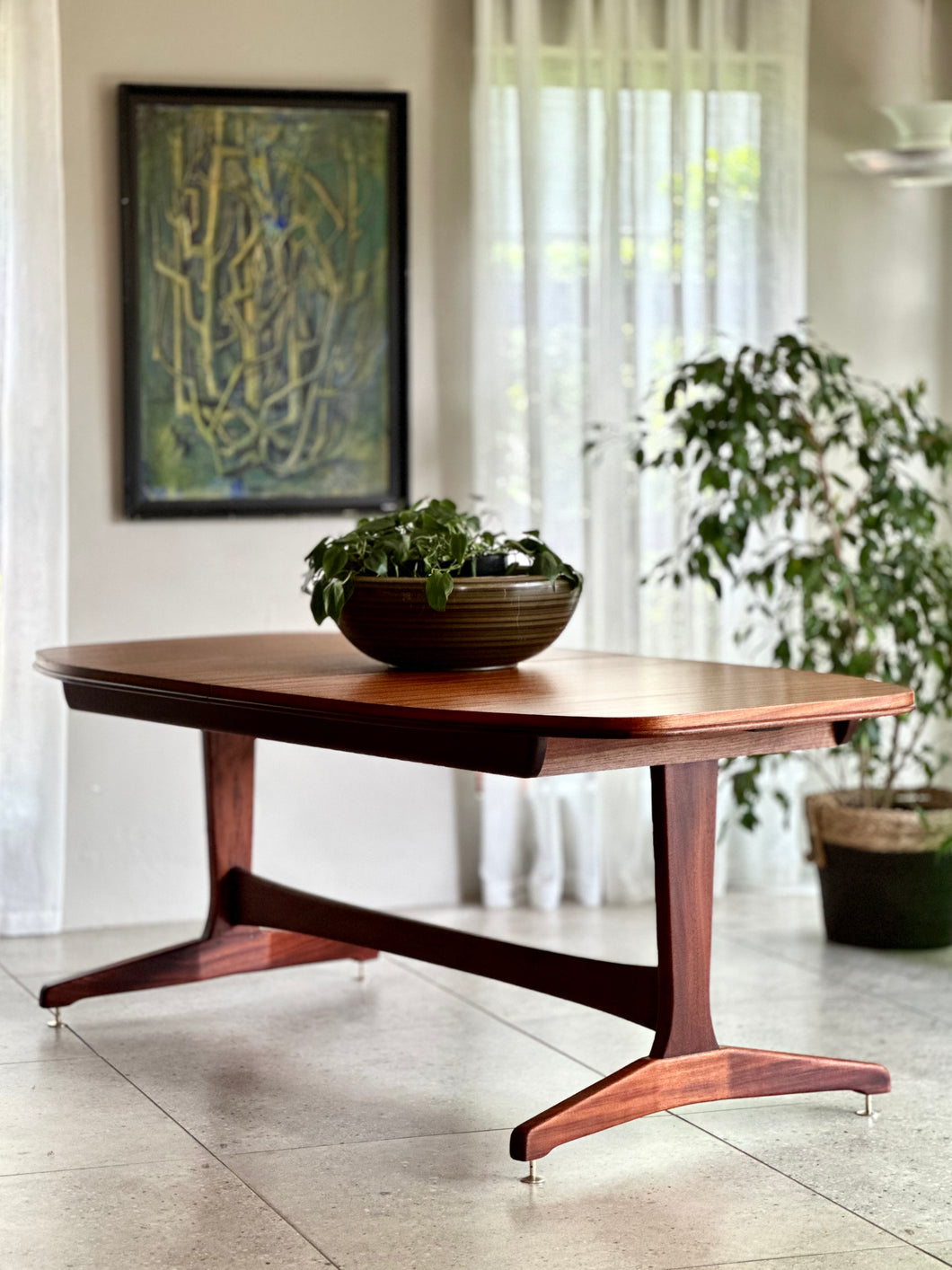 Larger Extendable Dining Table