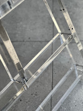 Load image into Gallery viewer, Impressive Lucite Easel
