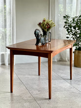 Load image into Gallery viewer, Danish-Style, Elegant Extendable Dining Table
