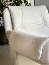Load image into Gallery viewer, Post-Modern Leather Swivel Chair | Credited to Artifort
