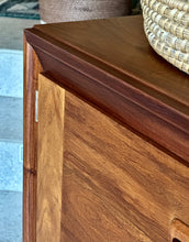 Load image into Gallery viewer, Artecasa Sideboard
